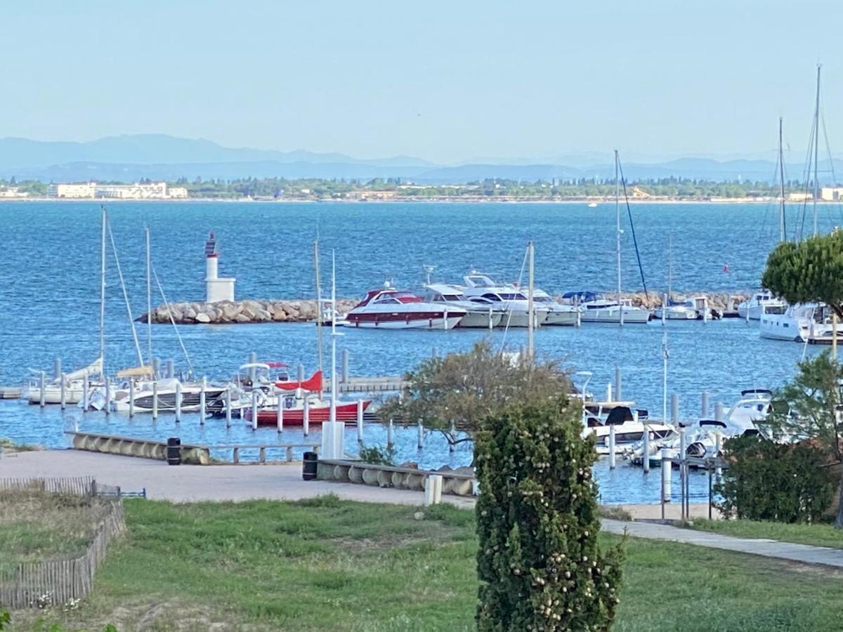 Studio Front De Mer Avec Vue Mer Panoramique ! เลอ โกร-ดู-รัว ภายนอก รูปภาพ