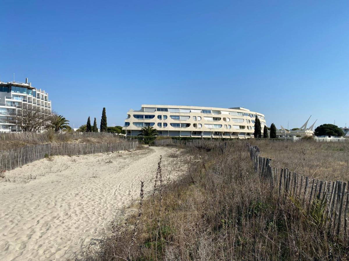 Studio Front De Mer Avec Vue Mer Panoramique ! เลอ โกร-ดู-รัว ภายนอก รูปภาพ